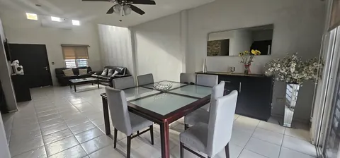 Casa en El Álamo Amueblada 14