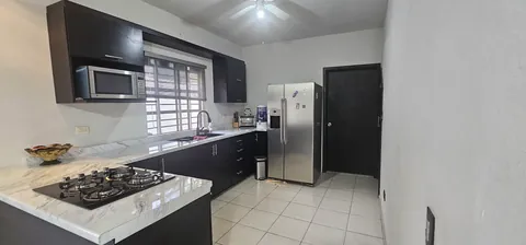 Casa en El Álamo Amueblada 2